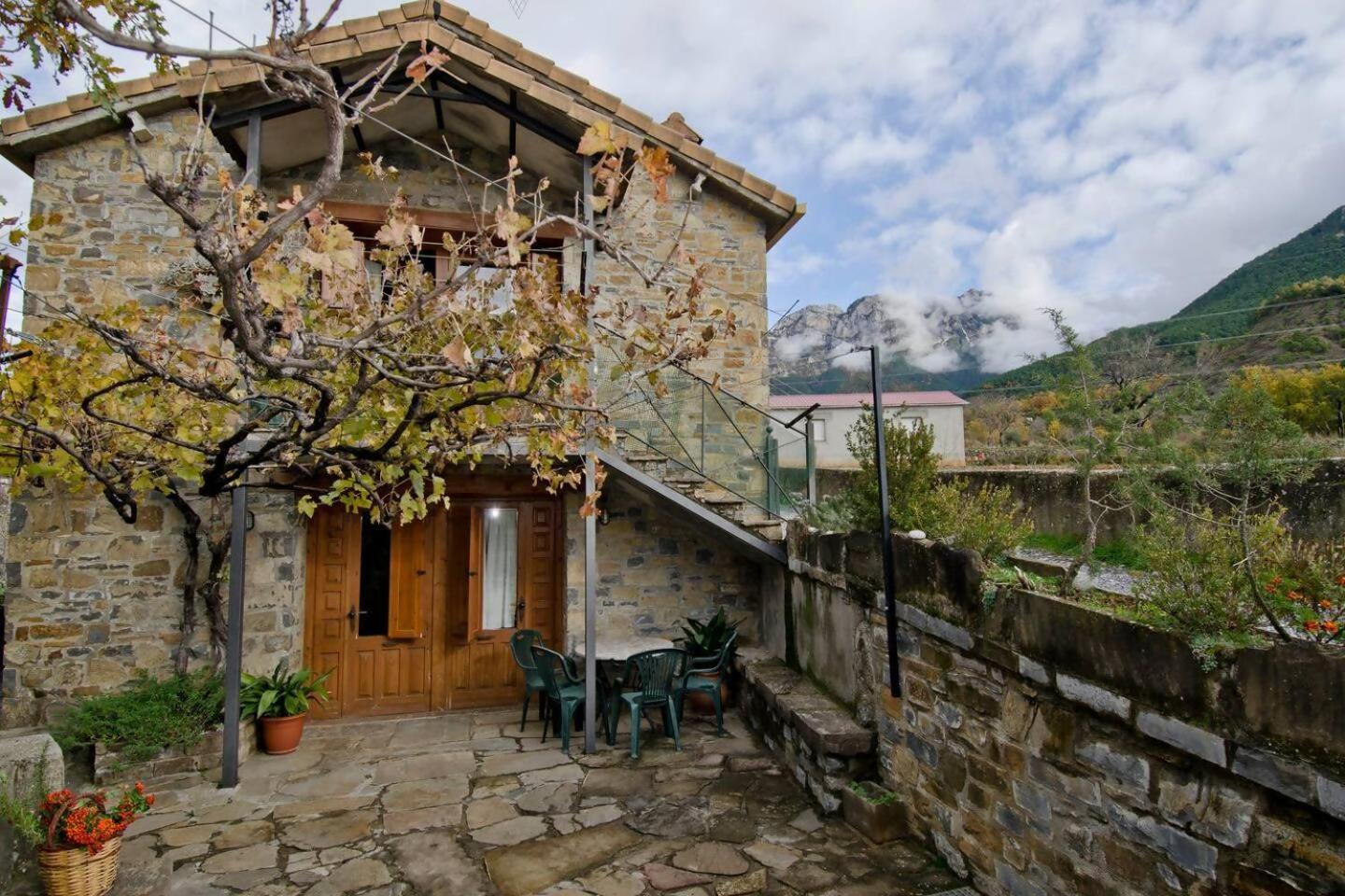 Apartamento EL CAJIGAR ORDESA 6-8 pax Laspuña Exterior foto